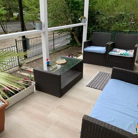 Manland Vendeghaz 아파트