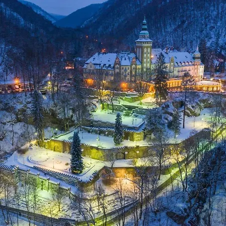 아파트 Manland Vendeghaz *