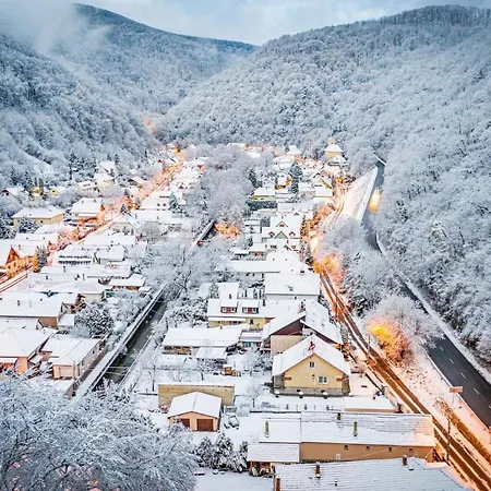 아파트 Manland Vendeghaz