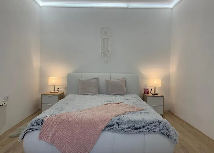 Manland Apartamento *