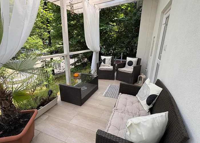 Manland Vendeghaz Appartement *